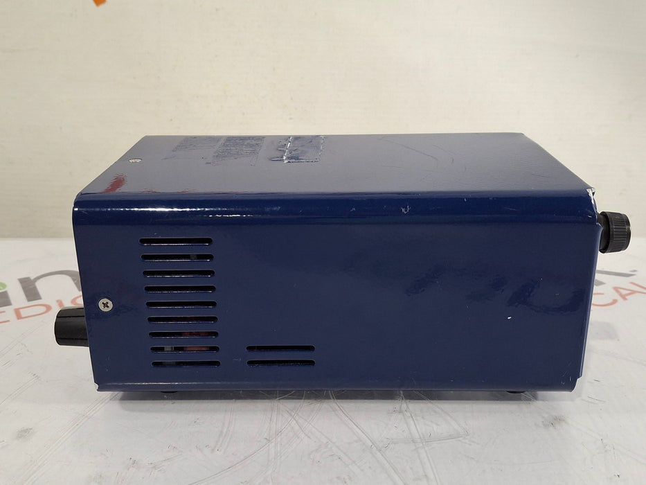 Invuity, Inc. LLS-050 Light Source