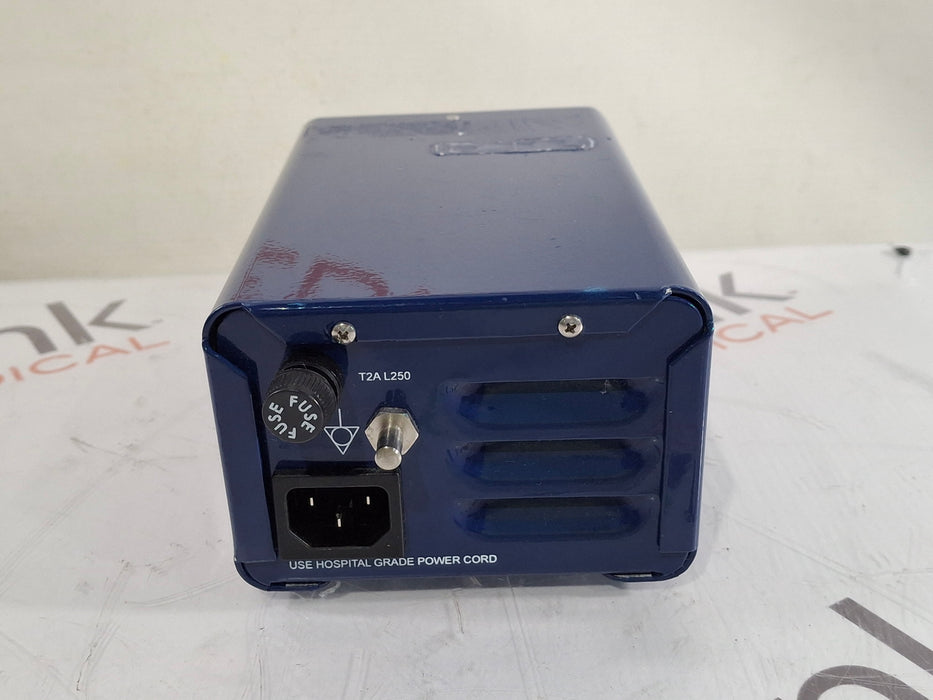 Invuity, Inc. LLS-050 Light Source