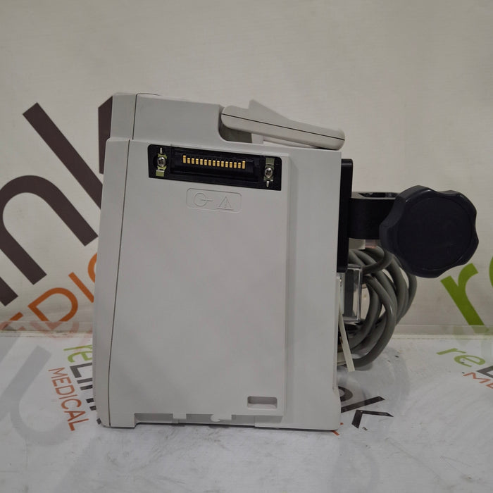 CareFusion Alaris 8015 Large Screen POC Infusion Pump