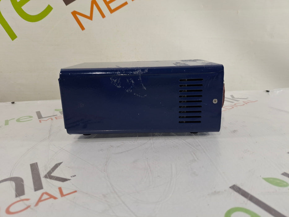 Invuity, Inc. LLS-050 Light Source