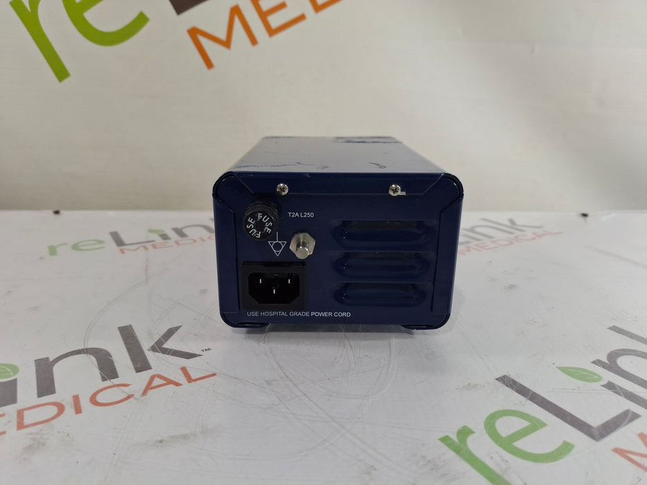 Invuity, Inc. LLS-050 Light Source