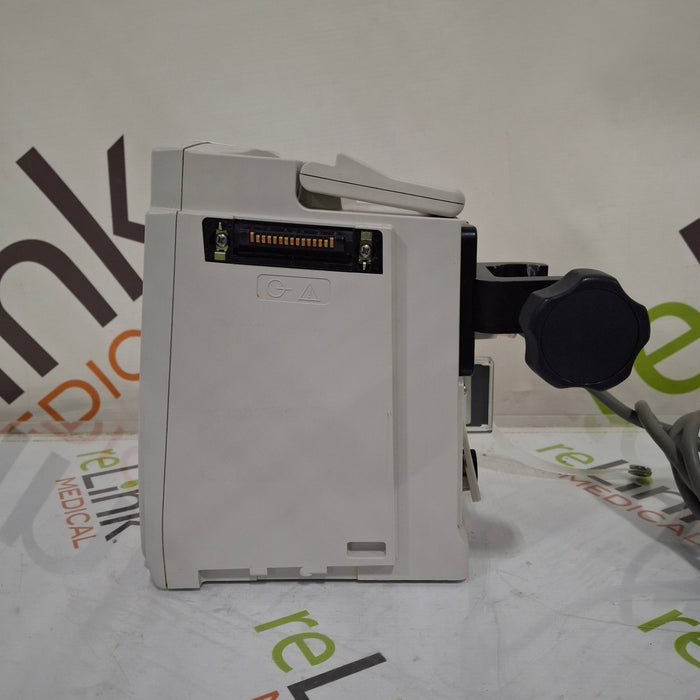 CareFusion Alaris 8015 Large Screen POC Infusion Pump