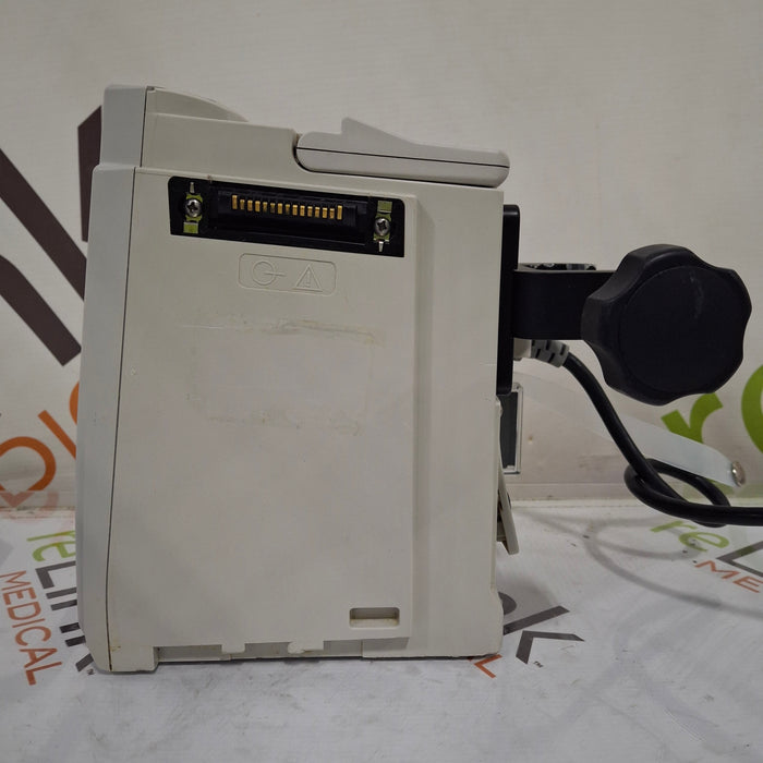 CareFusion Alaris 8015 Large Screen POC Infusion Pump