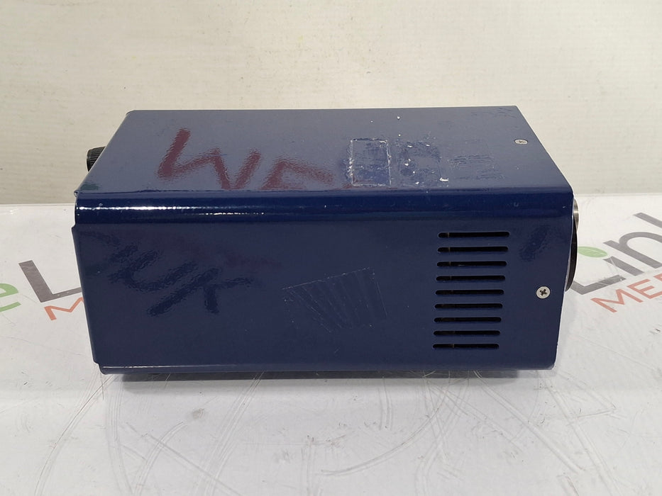Invuity, Inc. LLS-050 Light Source