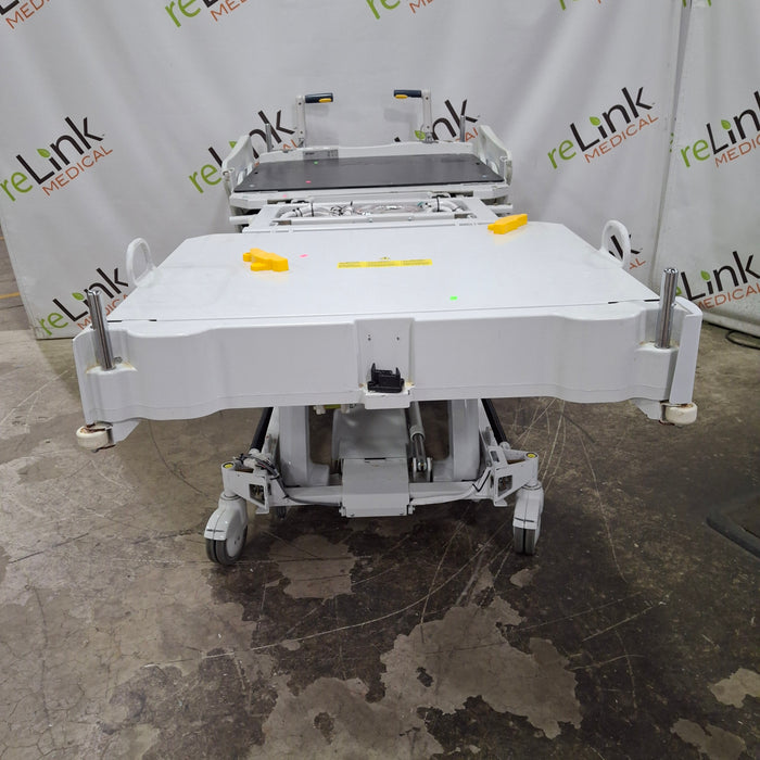 Stryker InTouch 2141 Critical Care Hospital Bed