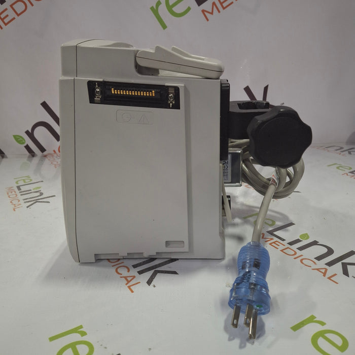 CareFusion Alaris 8015 Large Screen POC Infusion Pump
