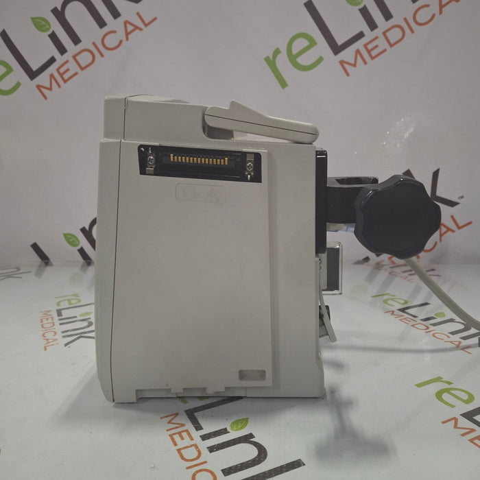 CareFusion Alaris 8015 Large Screen POC Infusion Pump