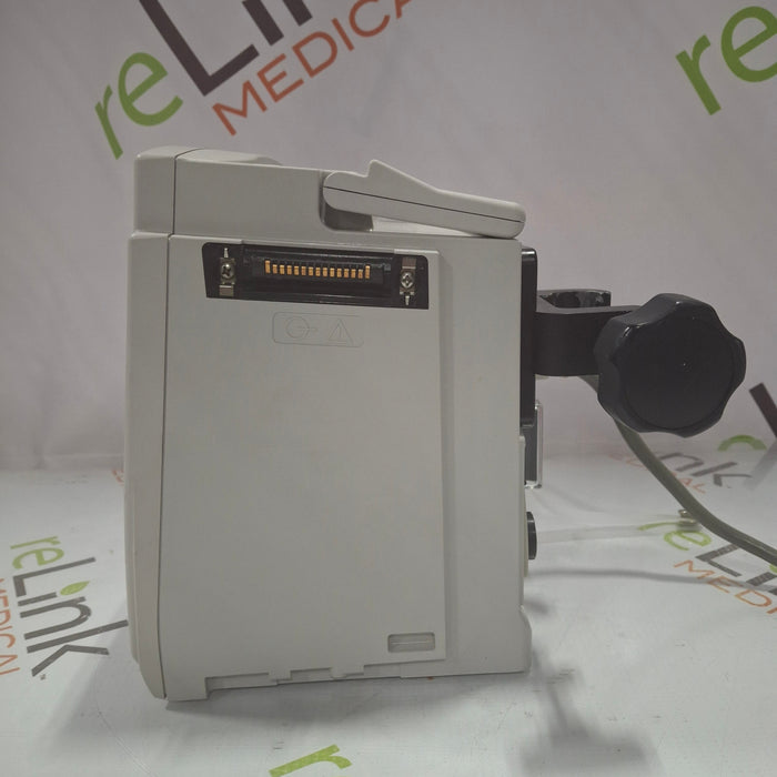 CareFusion Alaris 8015 Large Screen POC Infusion Pump