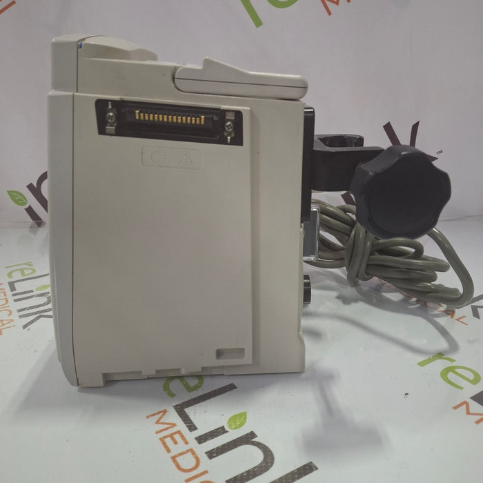 CareFusion Alaris 8015 Large Screen POC Infusion Pump