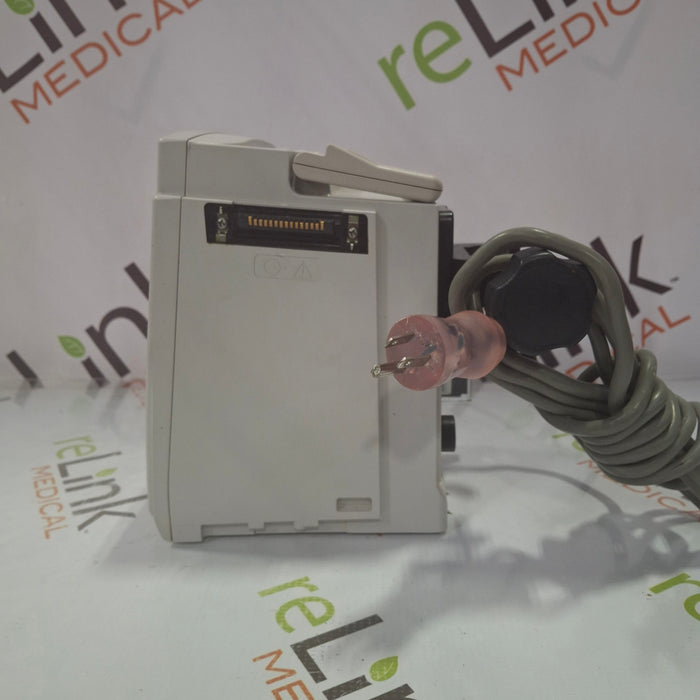 CareFusion Alaris 8015 Large Screen POC Infusion Pump