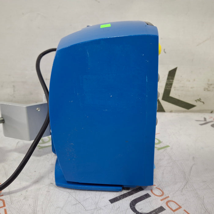 GE Healthcare Dinamap V100 - NIBP, SpO2, Temp Vital Signs Monitor