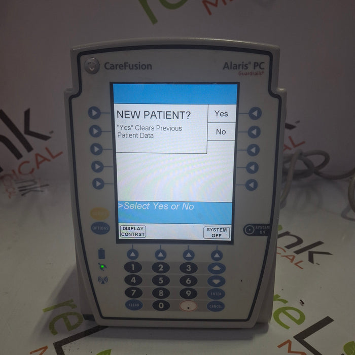 CareFusion Alaris 8015 Large Screen POC Infusion Pump