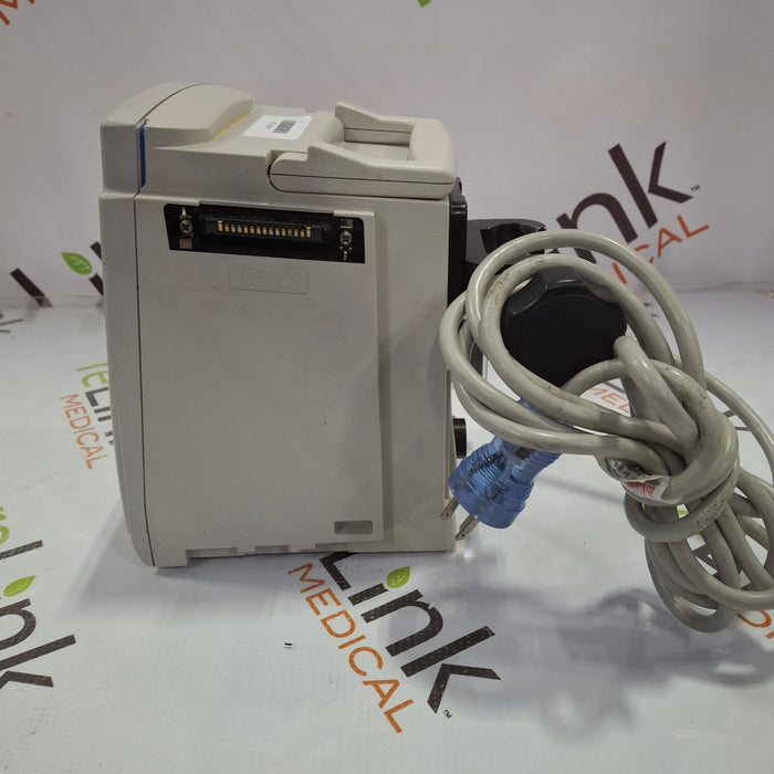 CareFusion Alaris 8015 Large Screen POC Infusion Pump