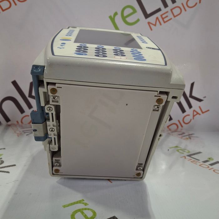 CareFusion Alaris 8015 Large Screen POC Infusion Pump