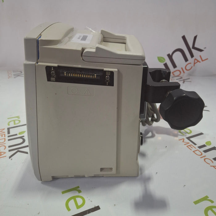 CareFusion Alaris 8015 Large Screen POC Infusion Pump