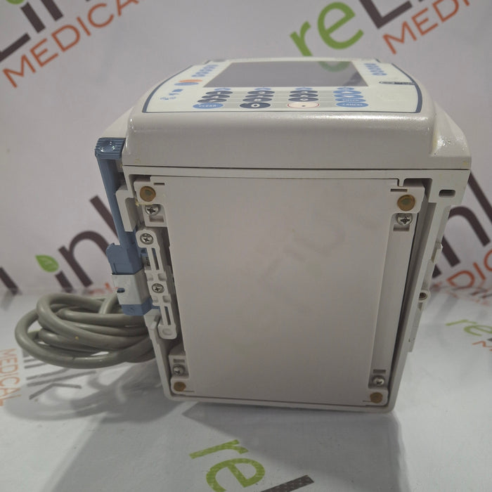 CareFusion Alaris 8015 Large Screen POC Infusion Pump