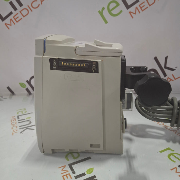 CareFusion Alaris 8015 Large Screen POC Infusion Pump