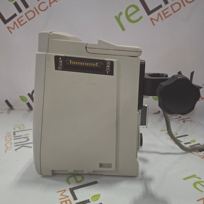 CareFusion Alaris 8015 Large Screen POC Infusion Pump