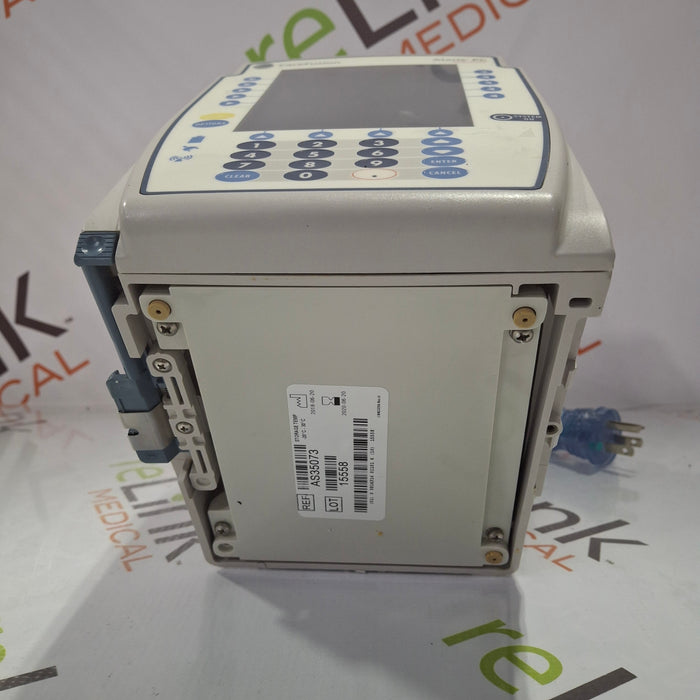 CareFusion Alaris 8015 Large Screen POC Infusion Pump