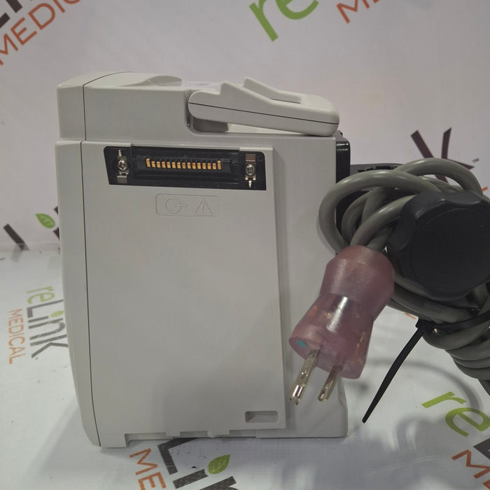 CareFusion Alaris 8015 Large Screen POC Infusion Pump