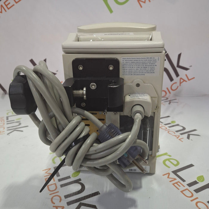 CareFusion Alaris 8015 Large Screen POC Infusion Pump