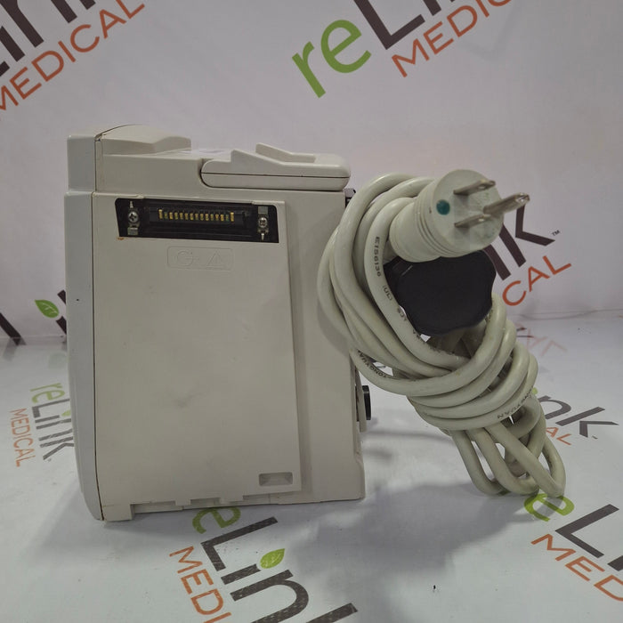 CareFusion Alaris 8015 Large Screen POC Infusion Pump