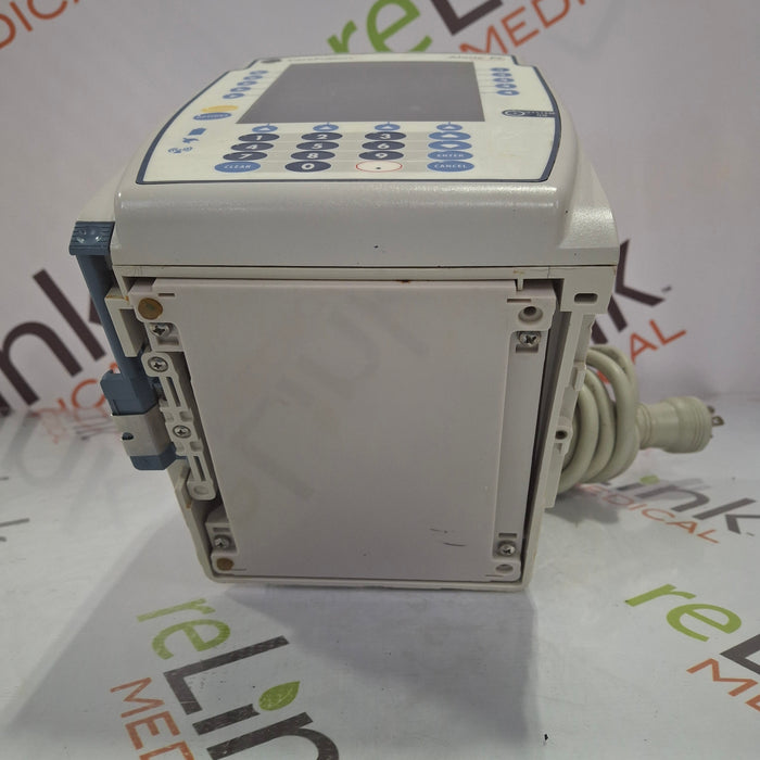 CareFusion Alaris 8015 Large Screen POC Infusion Pump