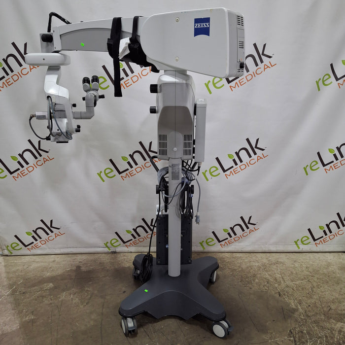 Carl Zeiss OPMI Lumera i Surgical Microscope
