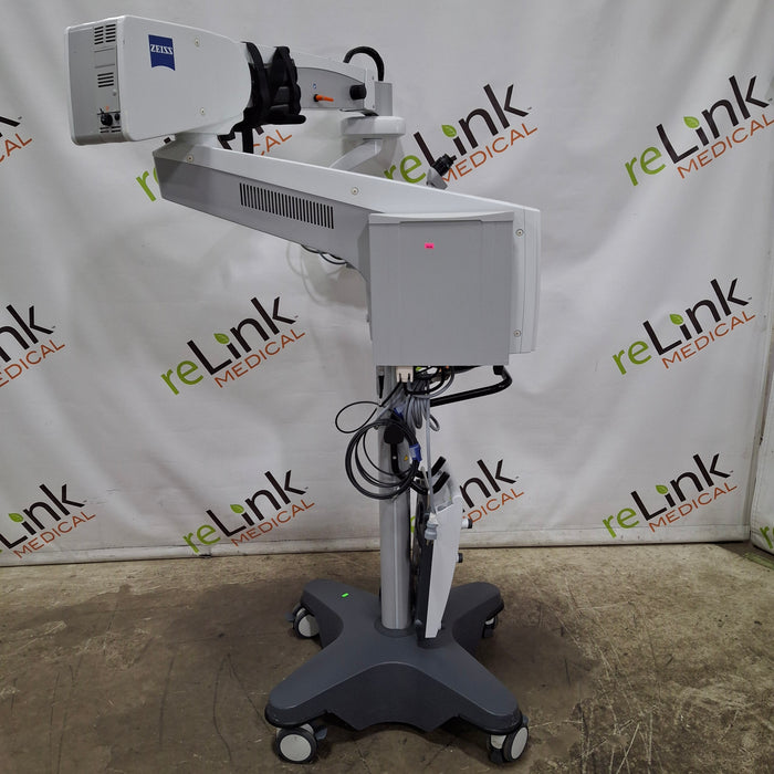 Carl Zeiss OPMI Lumera i Surgical Microscope