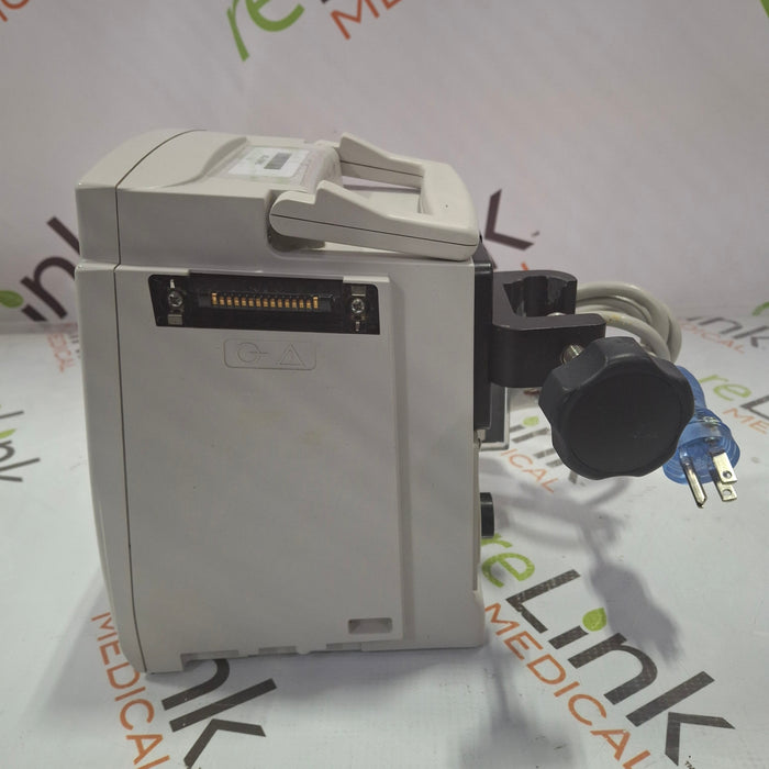 CareFusion Alaris 8015 Large Screen POC Infusion Pump