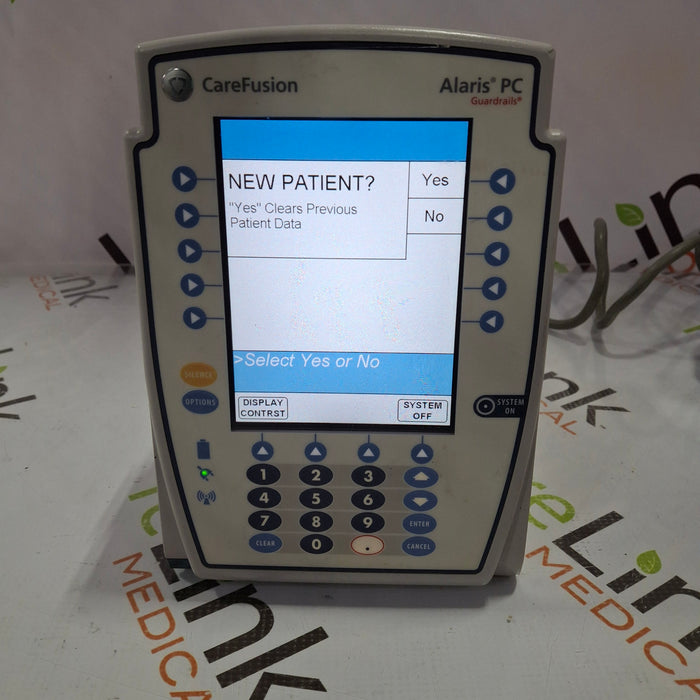 CareFusion Alaris 8015 Large Screen POC Infusion Pump
