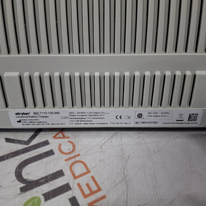 Stryker 7110-120-000 Battery Charger