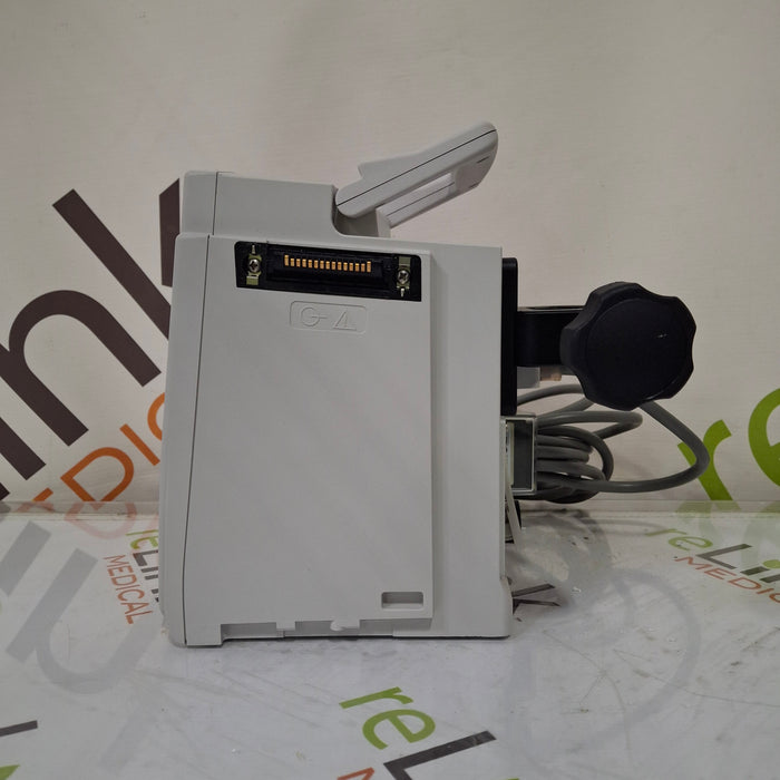 CareFusion Alaris 8015 Large Screen POC Infusion Pump