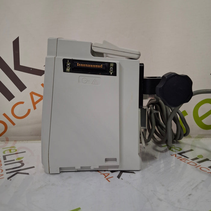 CareFusion Alaris 8015 Large Screen POC Infusion Pump