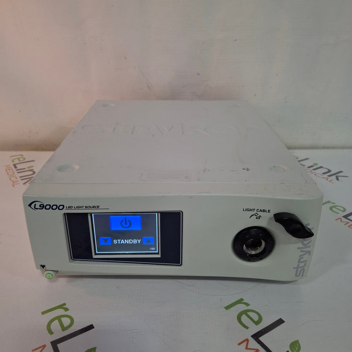 Stryker L9000 Light Source