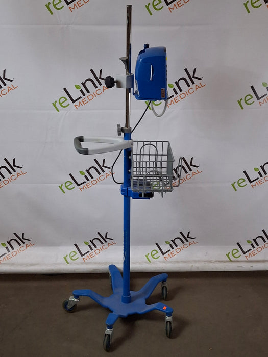 GE Healthcare Dinamap V100 - NIBP, SpO2, Temp Vital Signs Monitor