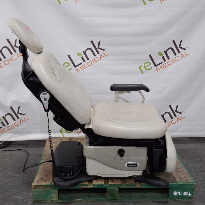 Midmark 630 Procedure Chair