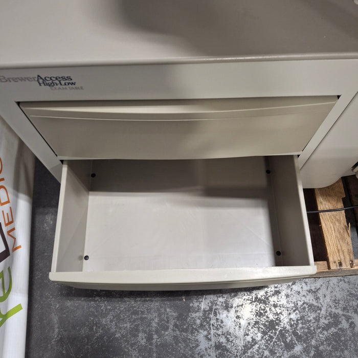 Brewer 6000 Access High-Low Exam Table