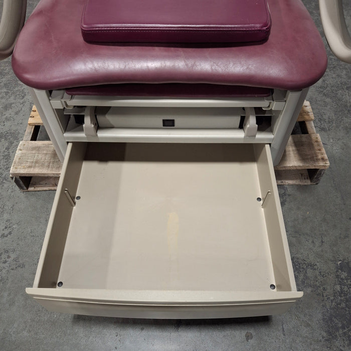Brewer 6000 Access High-Low Exam Table
