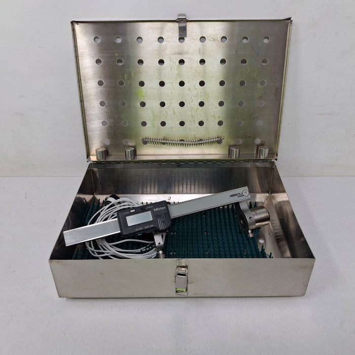 Mitutoyo PMD-D26 Digital Caliper