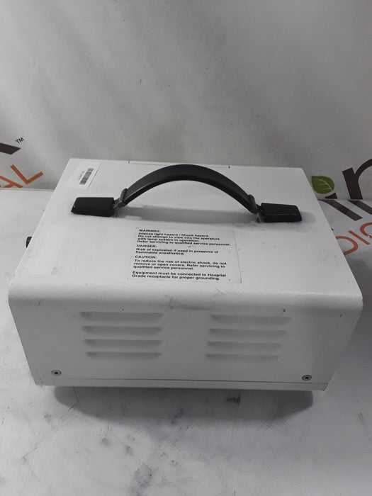 Specialties of Surgery Inc XLS-300 Light Source