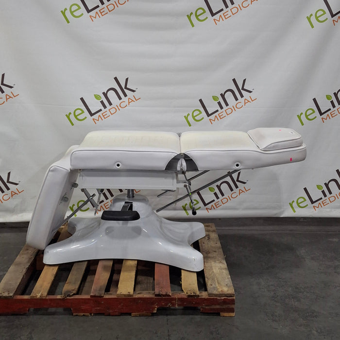 SkinAct Hydraulic Treatment Chair