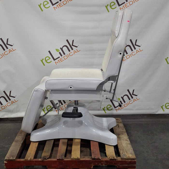 SkinAct Hydraulic Treatment Chair