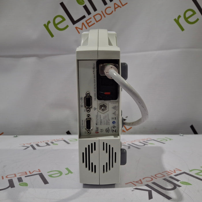 Masimo Radical 7 Pulse Oximeter w/ Base