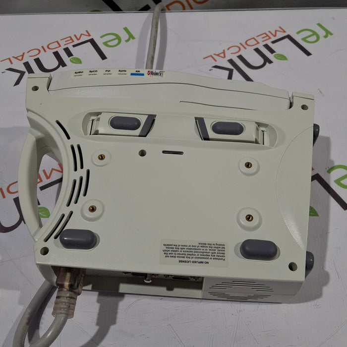 Masimo Radical 7 Pulse Oximeter w/ Base