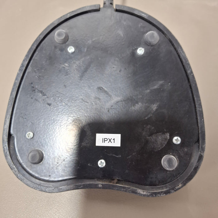 Midmark 223 Hi-Lo Power Barrier Free Procedure Exam Table