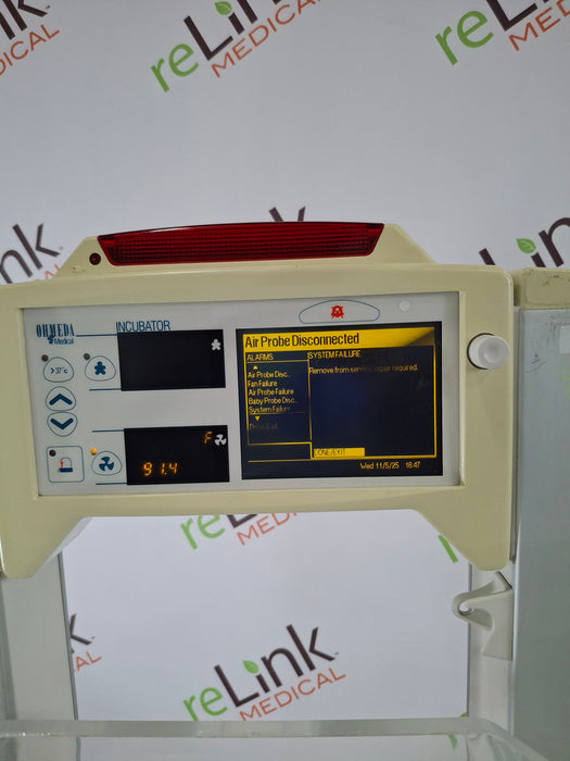 Datex-Ohmeda Giraffe Infant Incubator