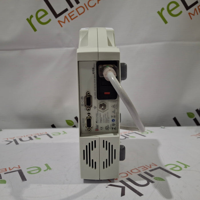 Masimo Radical 7 Pulse Oximeter w/ Base