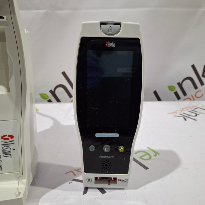 Masimo Radical 7 Pulse Oximeter w/ Base