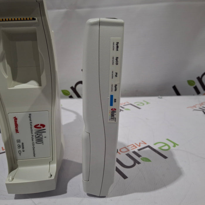 Masimo Radical 7 Pulse Oximeter w/ Base